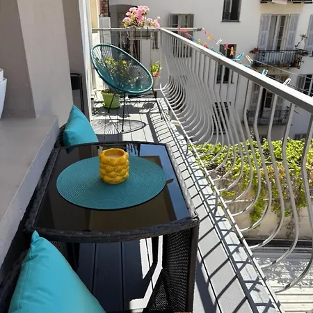 Elegant Terrace Port Of Nice